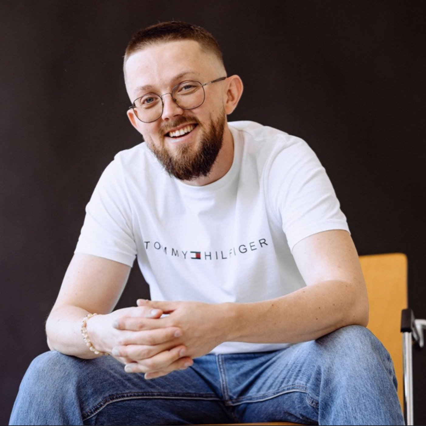 Антон Антонов